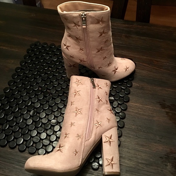 Brand New Star Heeled Boots Size 6 - Picture 5 of 8